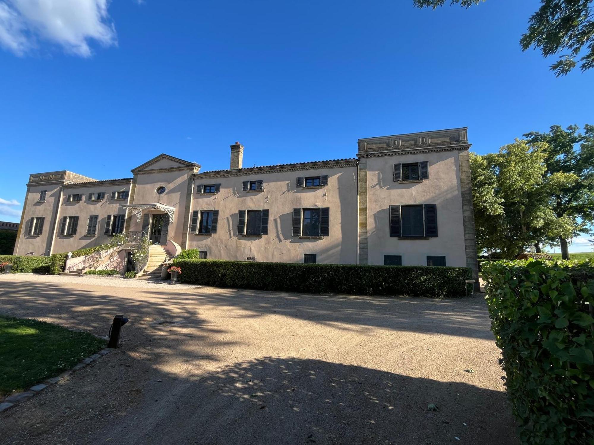 Château de Briante Saint-Lager Extérieur photo